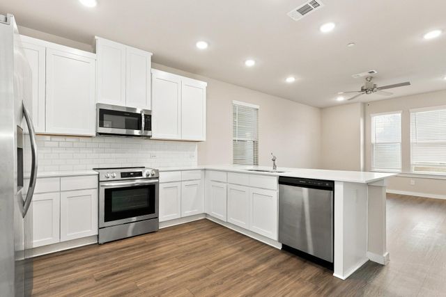 18628 Whimsic Alley, Shenandoah, TX 77385