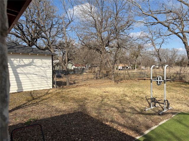 819 Paddock Street, Stephenville, TX 76401