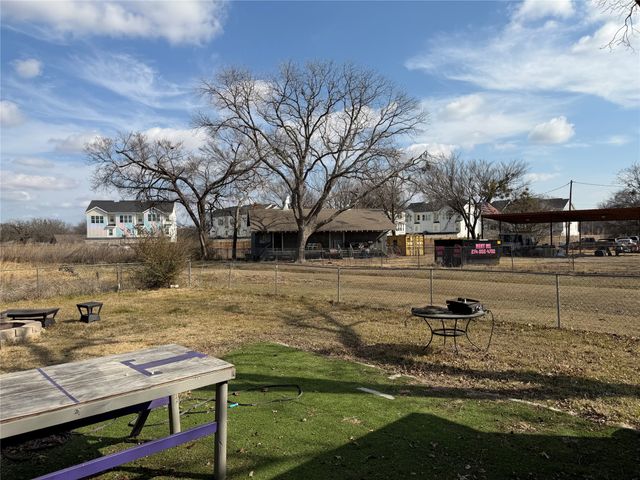 819 Paddock Street, Stephenville, TX 76401