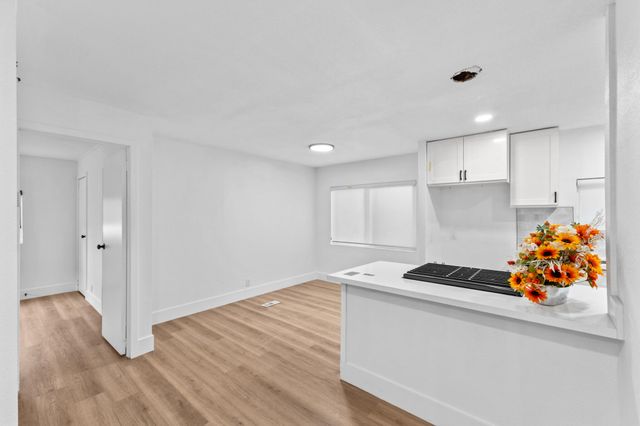 415 N Akers Street 117, Visalia, CA 93291