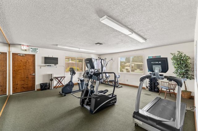 415 N Akers Street 117, Visalia, CA 93291