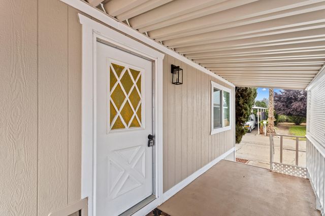 415 N Akers Street 117, Visalia, CA 93291