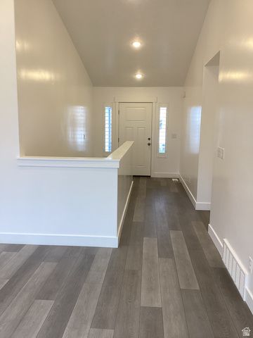 352 S AMBER FIELD DR, Grantsville, UT 84029