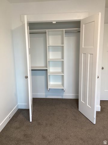 352 S AMBER FIELD DR, Grantsville, UT 84029