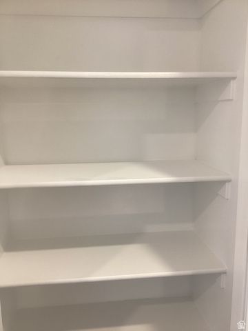 352 S AMBER FIELD DR, Grantsville, UT 84029