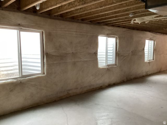 352 S AMBER FIELD DR, Grantsville, UT 84029