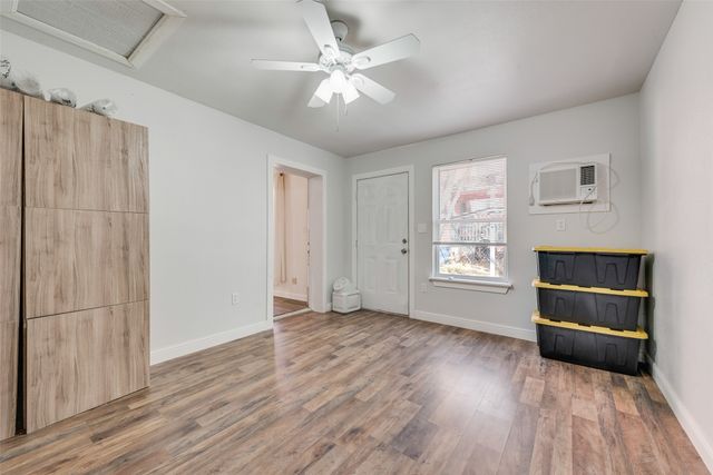 1732 Murdock, Dallas, TX 75217