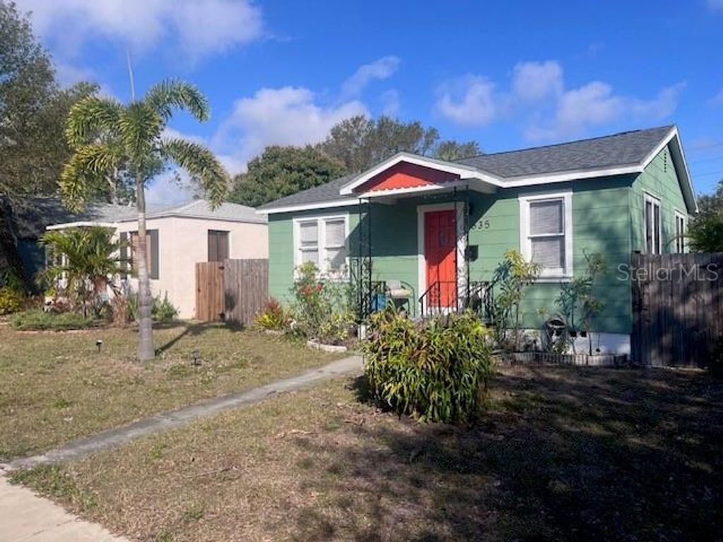 2535 14TH AVENUE N, St Petersburg, FL 33713