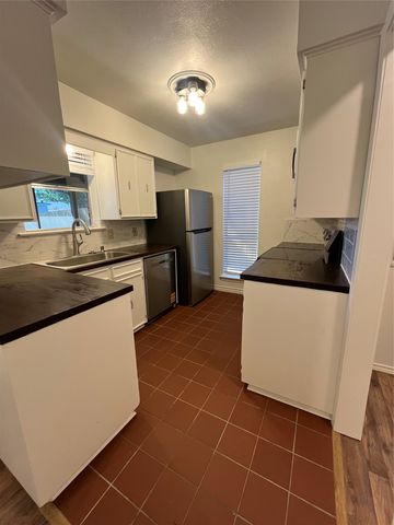 2302 Mercedes Road, Denton, TX 76205