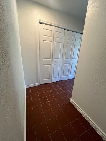 2302 Mercedes Road, Denton, TX 76205