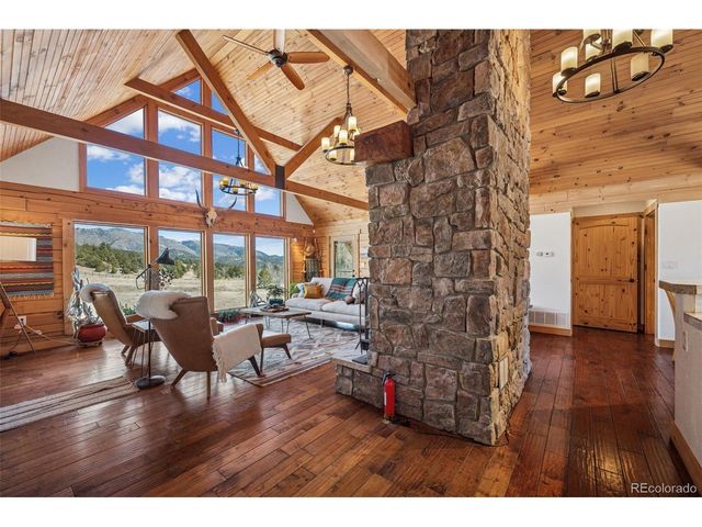 2555 New Mill Gulch Rd, Canon City, CO 81212