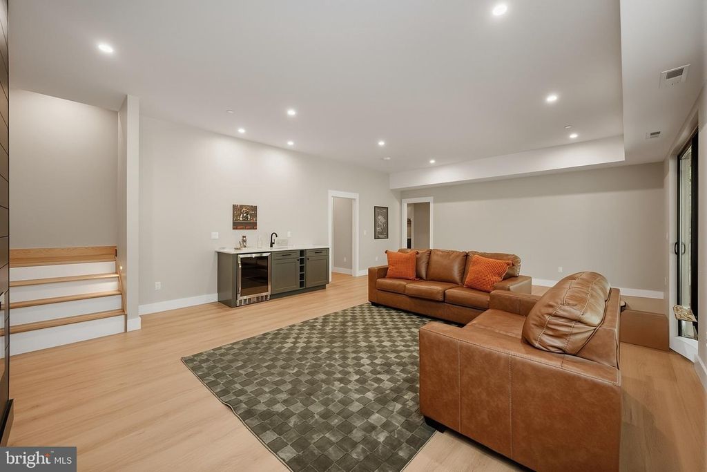 Image 50 of property listing at 248 TARN DR, Oakland, MD 21550