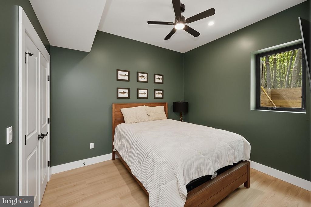 Image 62 of property listing at 248 TARN DR, Oakland, MD 21550