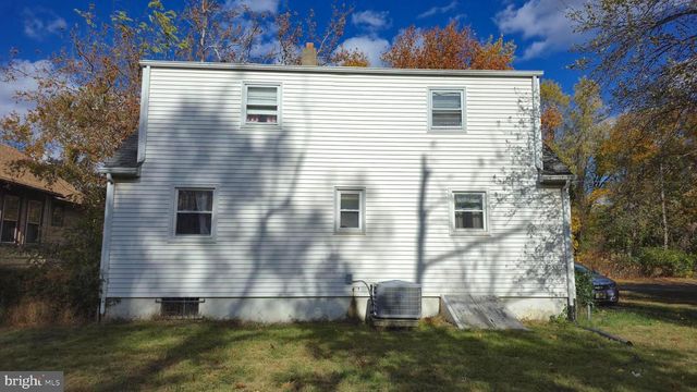 529 HUNT AVE, Hamilton, NJ 08610