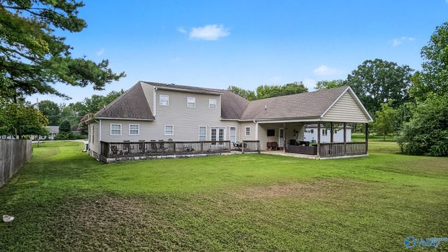 6499 Old Railroad Bed Road, Toney, AL 35773