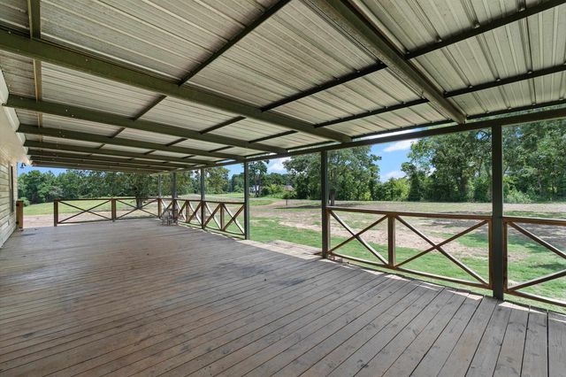 5290 S County Road 314, Henderson, TX 75654