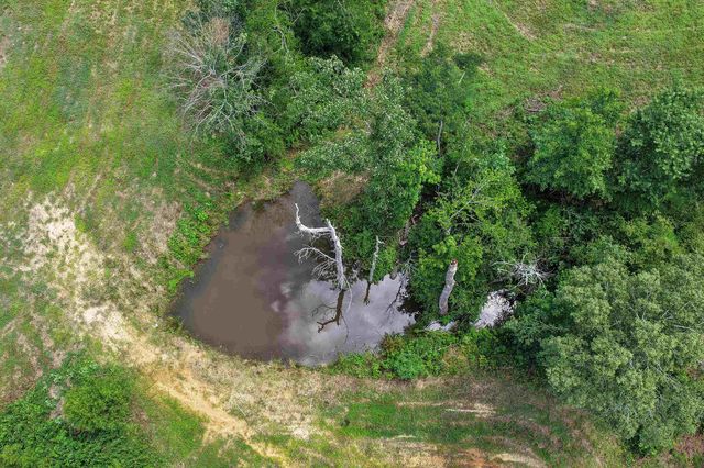 5290 S County Road 314, Henderson, TX 75654