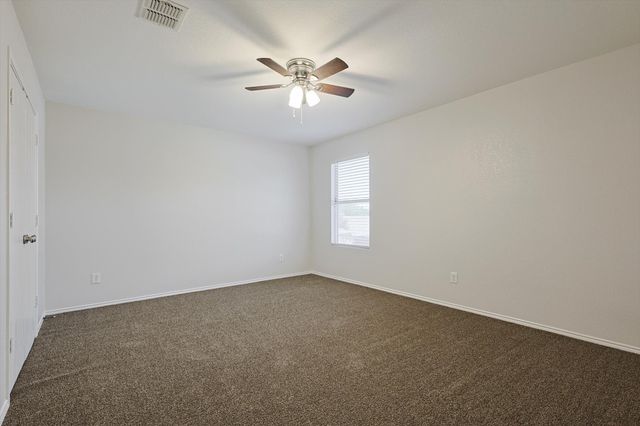 8320 Seven Oaks Lane, Denton, TX 76210