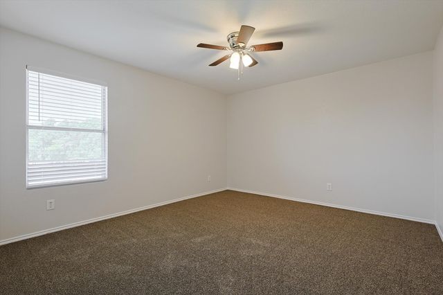 8320 Seven Oaks Lane, Denton, TX 76210