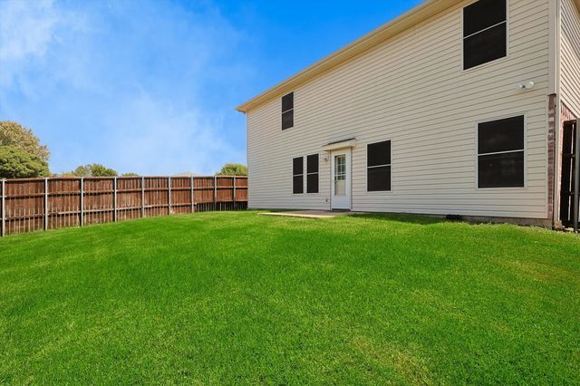 8320 Seven Oaks Lane, Denton, TX 76210