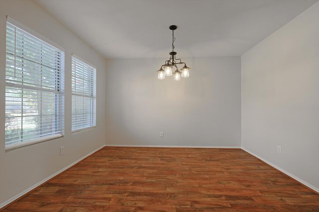 8320 Seven Oaks Lane, Denton, TX 76210