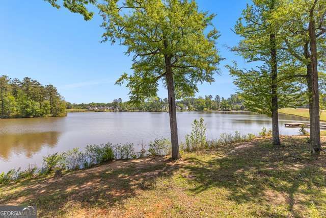 517 Lago Court, Lagrange, GA 30241