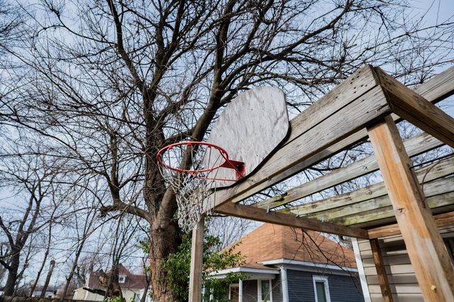 1310 W Florida Street, Springfield, MO 65803