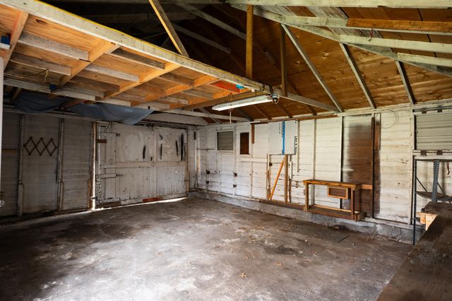 1310 W Florida Street, Springfield, MO 65803