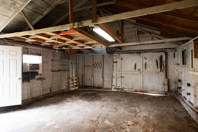 1310 W Florida Street, Springfield, MO 65803