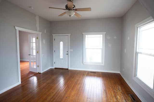 1310 W Florida Street, Springfield, MO 65803