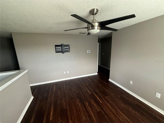10205 STEDFAST COURT, Sun City Center, FL 33573