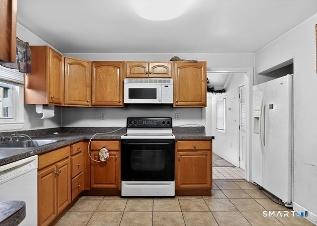 263 Oaklawn Avenue, Stamford, CT 06905