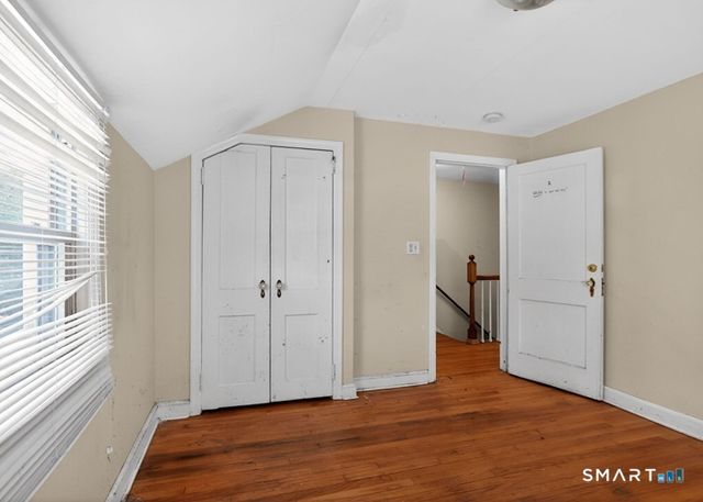 263 Oaklawn Avenue, Stamford, CT 06905