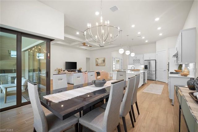 9774 Everglades DR, Naples, FL 34120