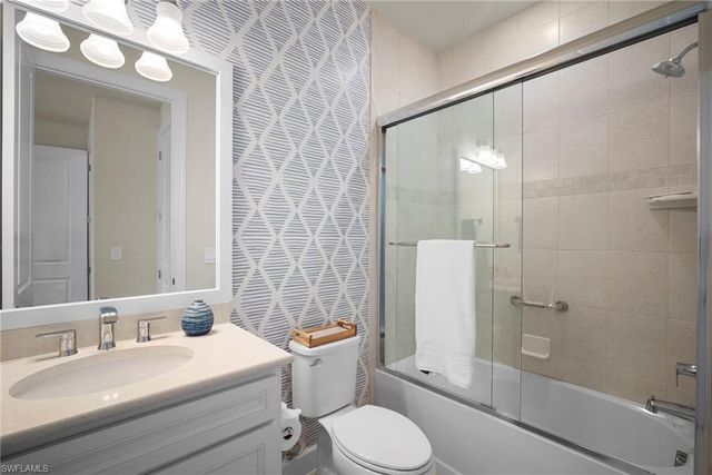 9774 Everglades DR, Naples, FL 34120