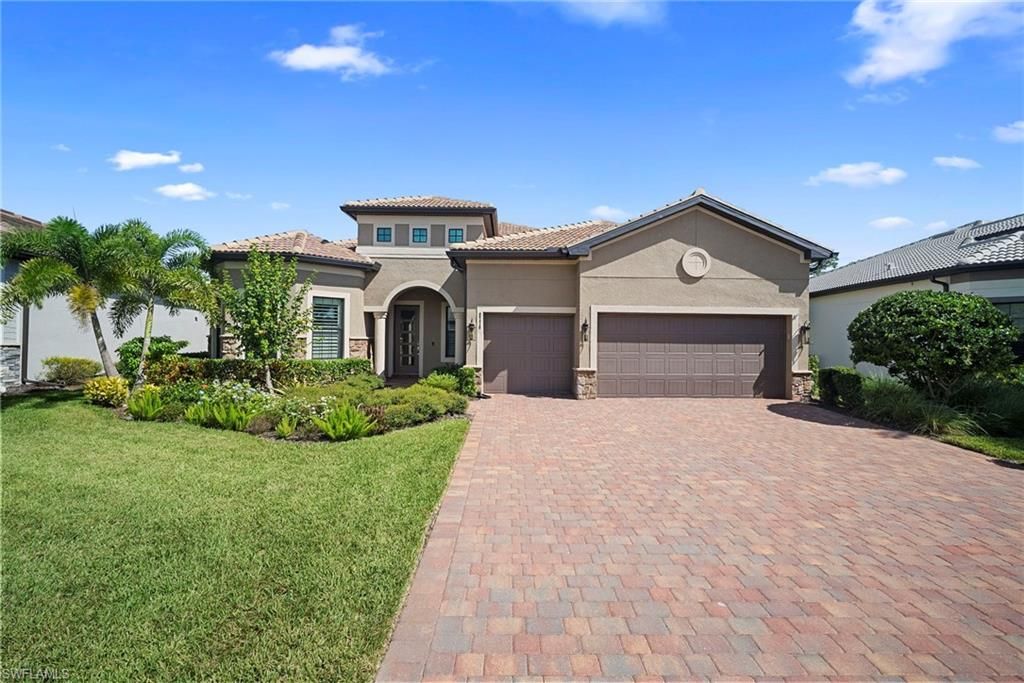 9774 Everglades DR, NAPLES, FL 34120 — photo 2