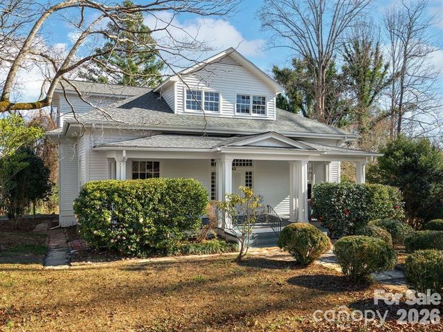 143 S Ridgecrest Avenue, Rutherfordton, NC 28139