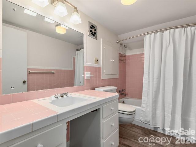 143 S Ridgecrest Avenue, Rutherfordton, NC 28139
