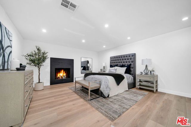 10200 Shoshone Avenue, Northridge (los Angeles), CA 91325