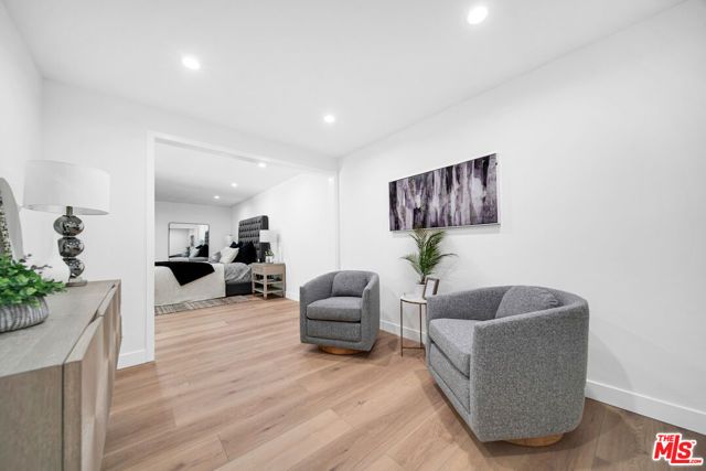 10200 Shoshone Avenue, Northridge (los Angeles), CA 91325