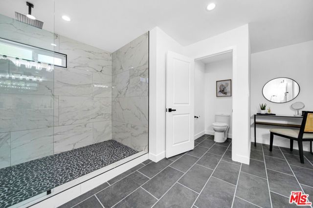 10200 Shoshone Avenue, Northridge (los Angeles), CA 91325