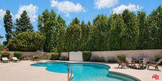 10200 Shoshone Avenue, Northridge (los Angeles), CA 91325