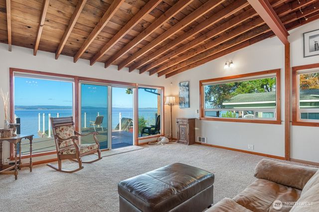 19422 Soundview Drive NW, Stanwood, WA 98292