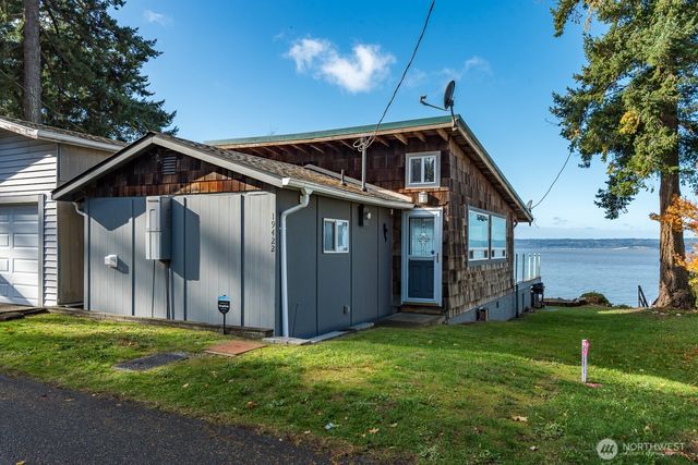 19422 Soundview Drive NW, Stanwood, WA 98292