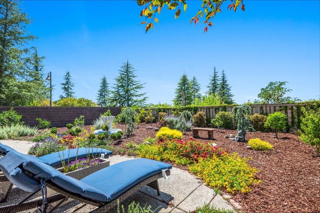 310 Phoebe Ct, Lincoln, CA 95648