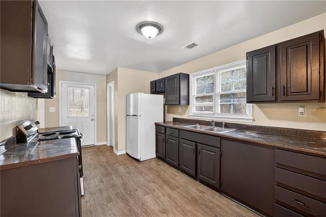 1826 County Line Road, Atlanta, GA 30331