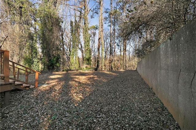 1826 County Line Road, Atlanta, GA 30331