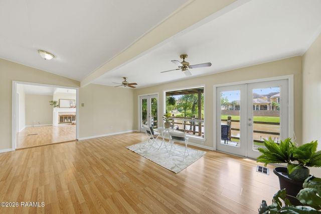 241 Grand Avenue, Lafayette, LA 70503