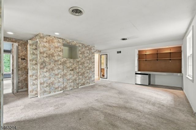 135 Voorhis Ave, River Edge Boro, NJ 07661