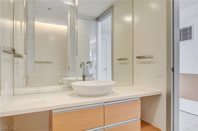 3722 Las Vegas Boulevard 1110, Las Vegas, NV 89158